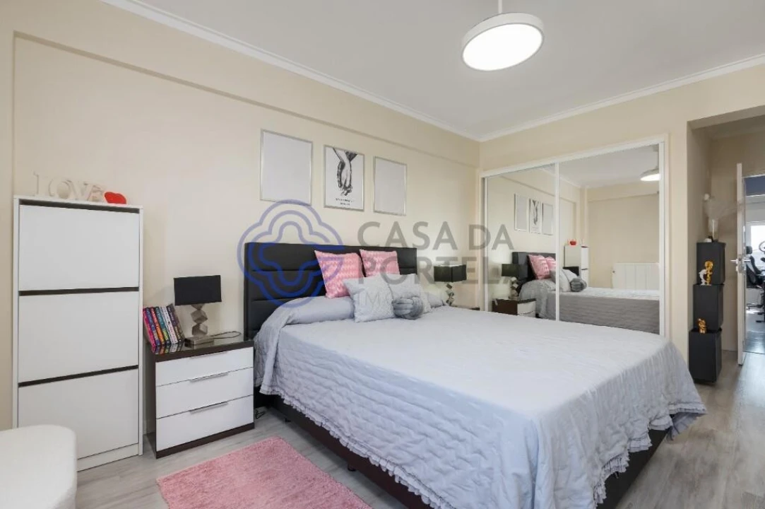 Apartamento T3 para Venda em Cacém e São Marcos Foto 27