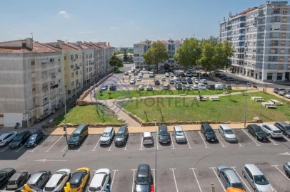 Apartamento T3 para Venda em Cacém e São Marcos
