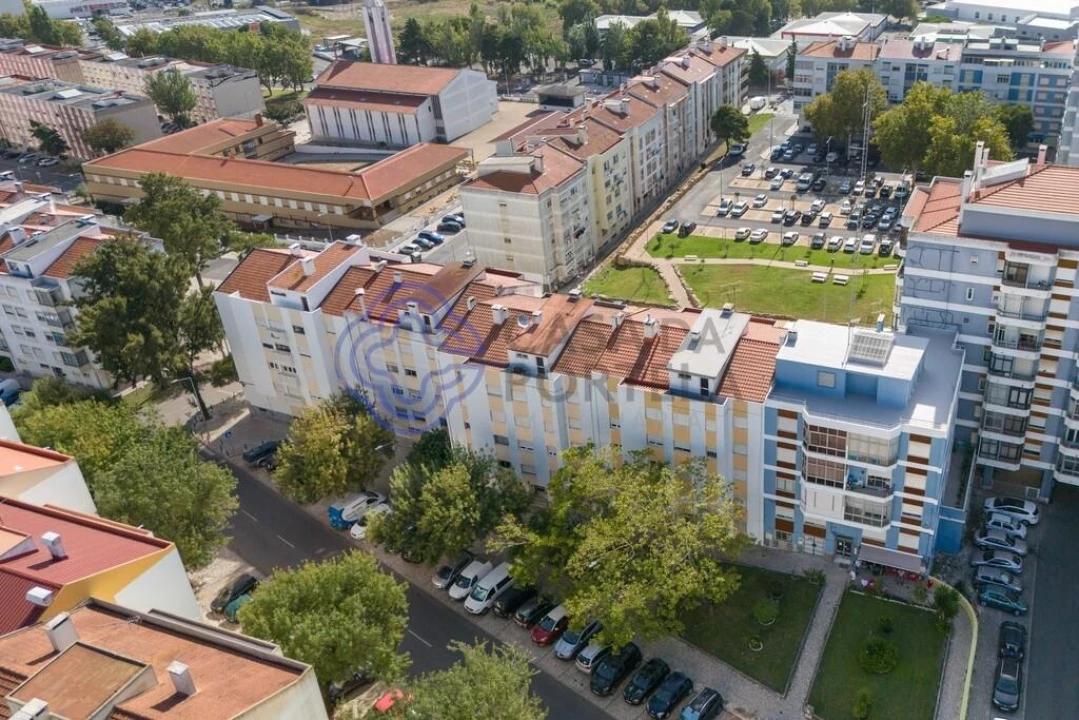 Apartamento T3 para Venda em Cacém e São Marcos Foto 3
