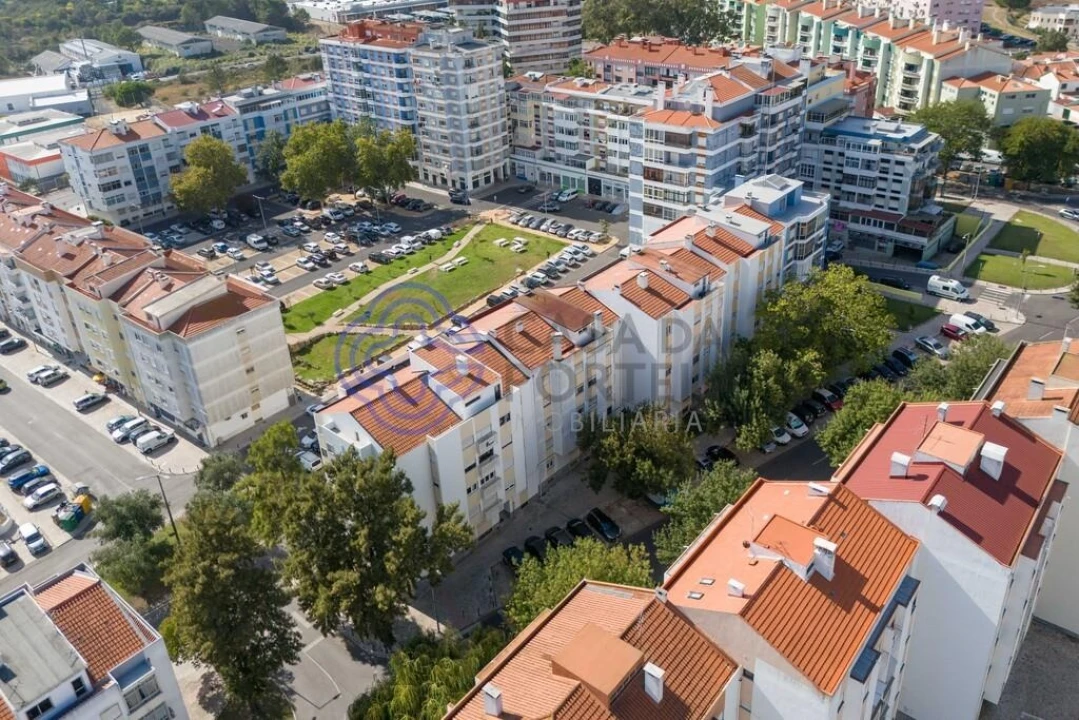 Apartamento T3 para Venda em Cacém e São Marcos Foto 2