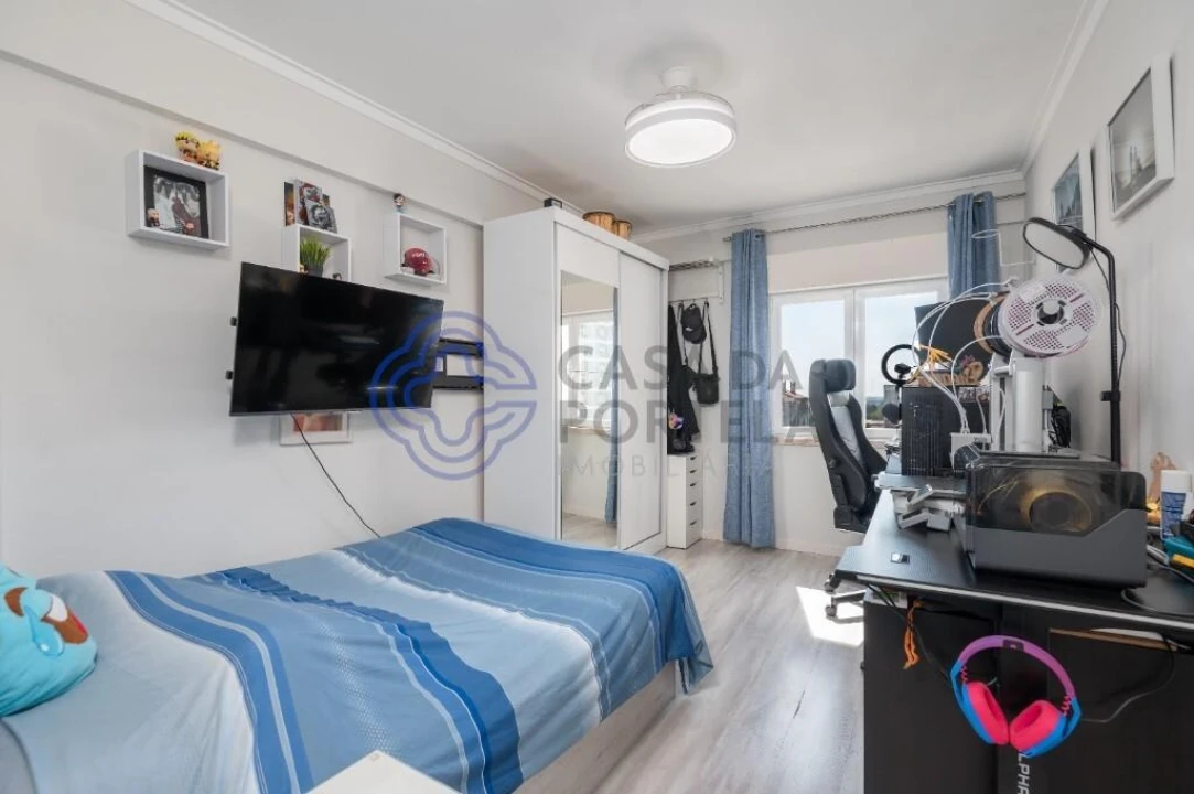 Apartamento T3 para Venda em Cacém e São Marcos Foto 24