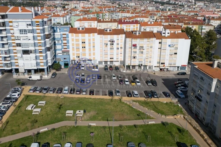 Apartamento T3 para Venda em Cacém e São Marcos Foto 5
