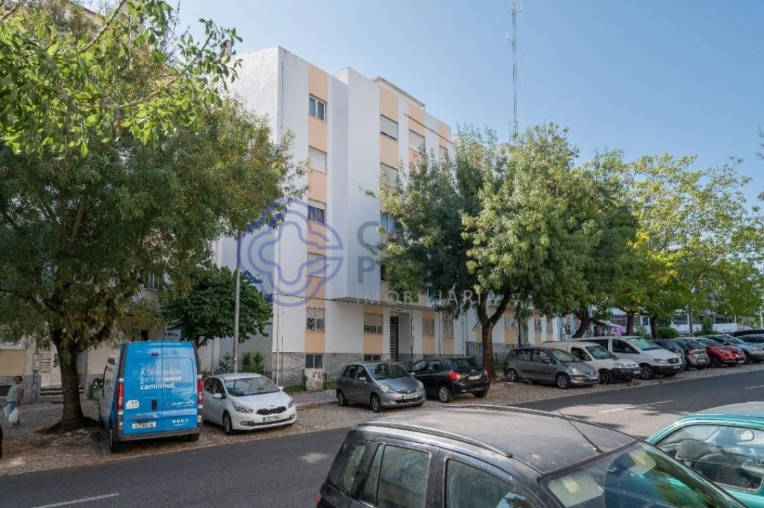 Apartamento T3 para Venda em Cacém e São Marcos Foto 8