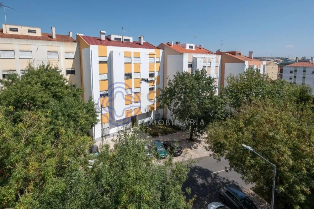Apartamento T3 para Venda em Cacém e São Marcos Foto 17
