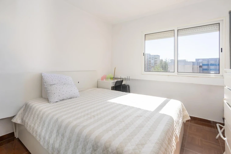 Apartamento T3 para Venda em Santo Antonio da Charneca Foto 9
