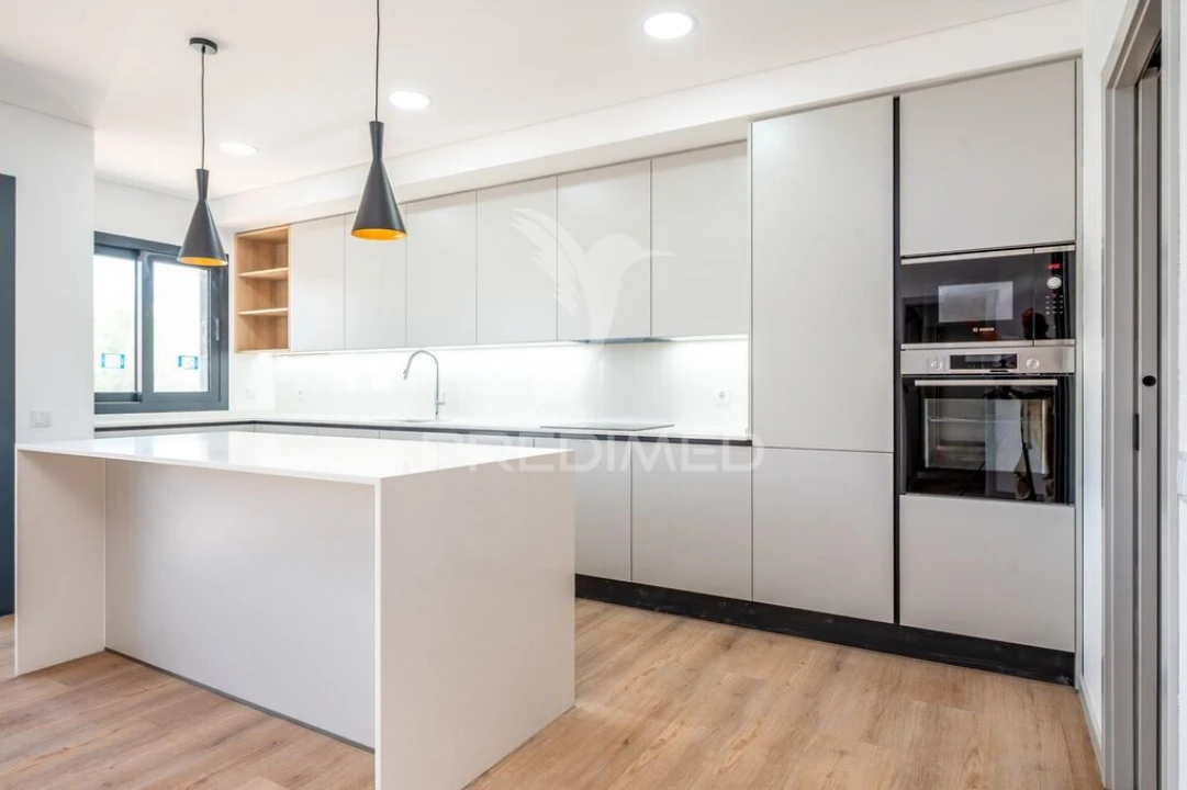 Apartamento T3 para Venda em Samora Correia Foto 5