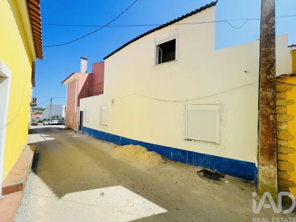 Moradia T2 para Venda em Peral Foto 2
