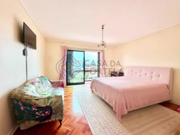 Moradia T4 para Venda em Cidade da Maia