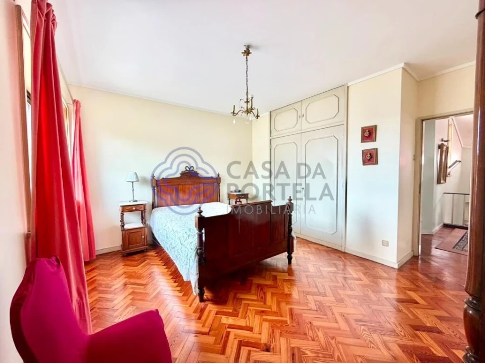 Moradia T4 para Venda em Cidade da Maia Foto 29