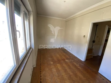 Apartamento T3 para Venda em Arroios