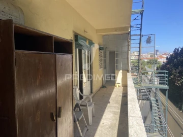 Apartamento T3 para Venda em Arroios