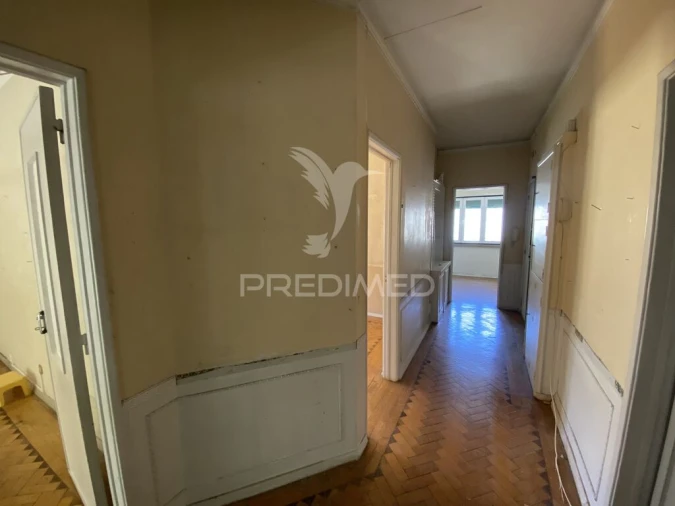 Apartamento T3 para Venda em Arroios Foto 9