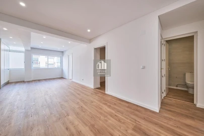 Apartamento T2 para Venda em Costa da Caparica