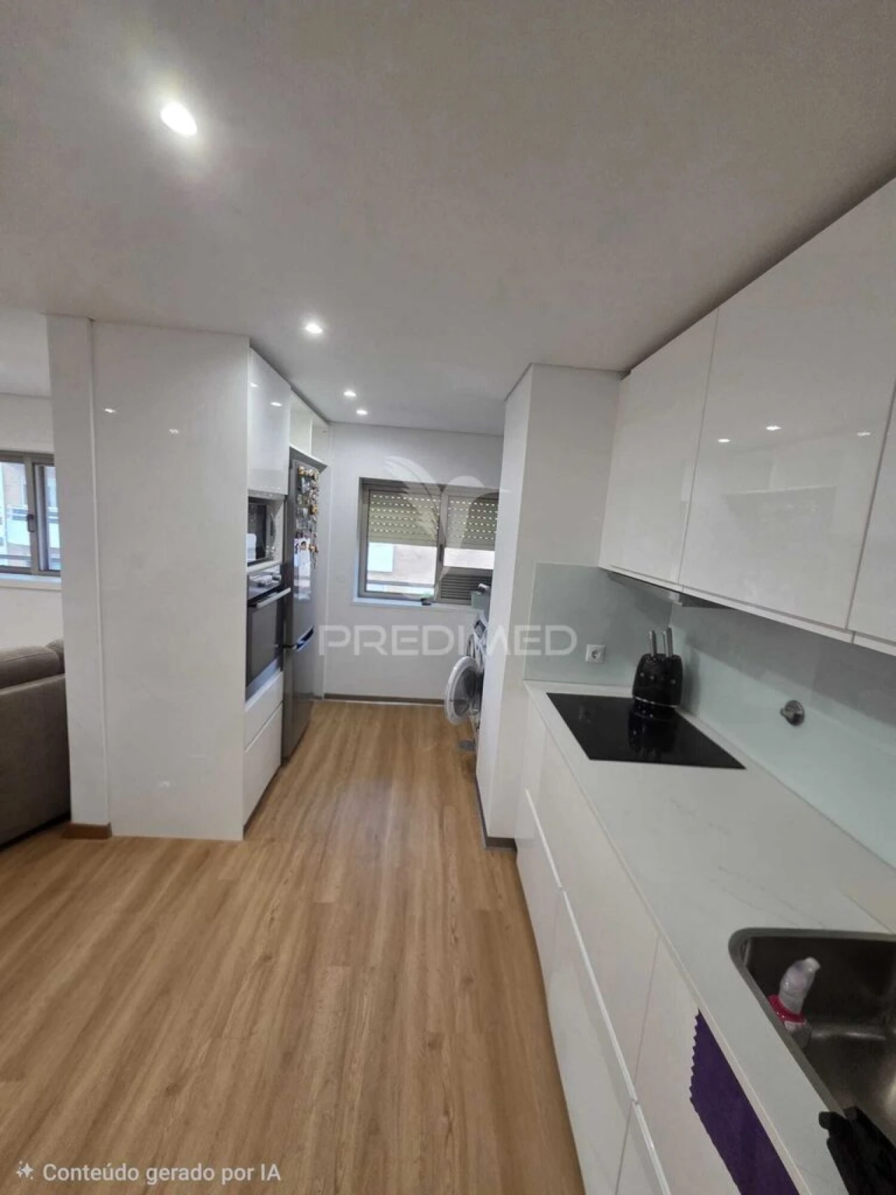 Apartamento T3 para Venda em Santa Marinha e São Pedro da Afurada Foto 2