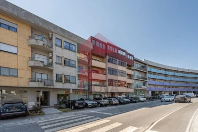 Apartamento T3 para Venda em Vila Verde e Barbudo