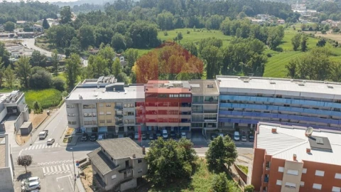 Apartamento T3 para Venda em Vila Verde e Barbudo