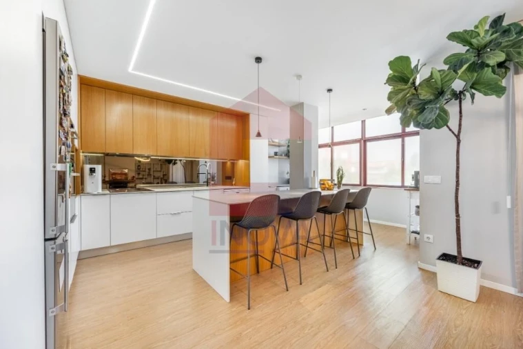 Apartamento T3 para Venda em Vila Verde e Barbudo Foto 5