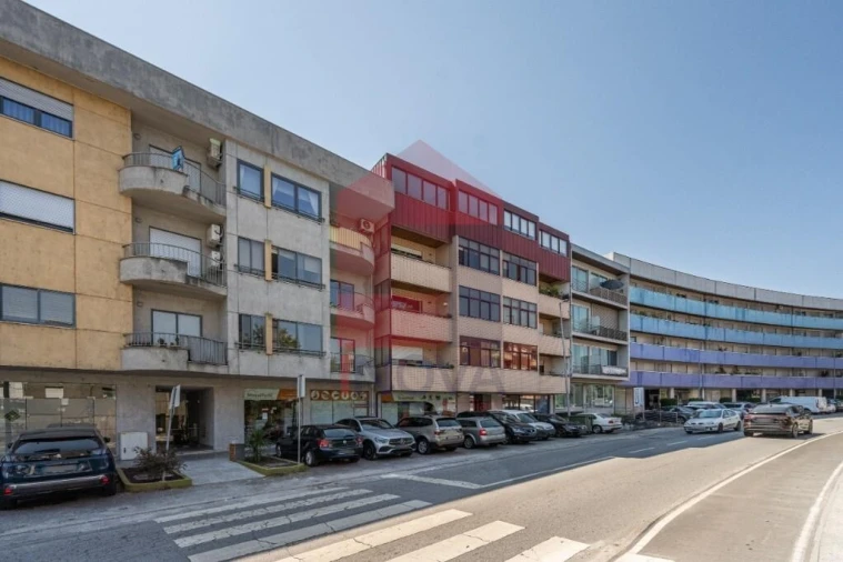 Apartamento T3 para Venda em Vila Verde e Barbudo Foto 21