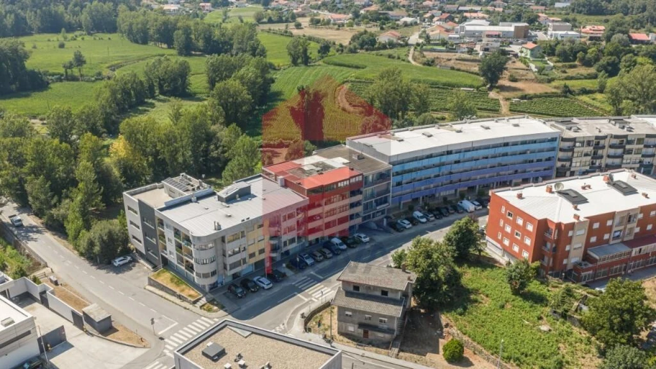 Apartamento T3 para Venda em Vila Verde e Barbudo Foto 22