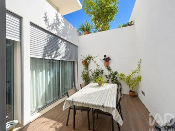 Moradia T3 para Venda em Sesimbra (Castelo)