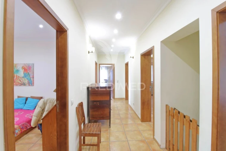 Moradia T6 para Venda em Posto Santo Foto 12