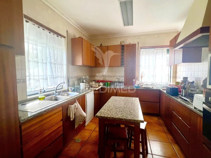 Moradia T6 para Venda em Posto Santo Foto 19