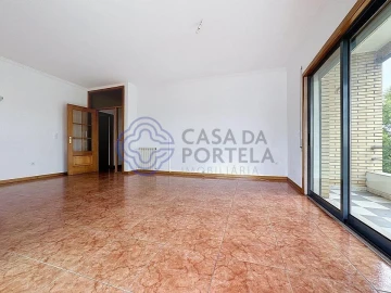 Apartamento T3 para Venda em Vila Nova de Famalicão e Calendário