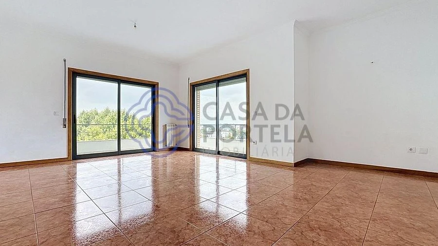 Apartamento T3 para Venda em Vila Nova de Famalicão e Calendário