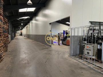 Armazém para Venda em Avidos e Lagoa