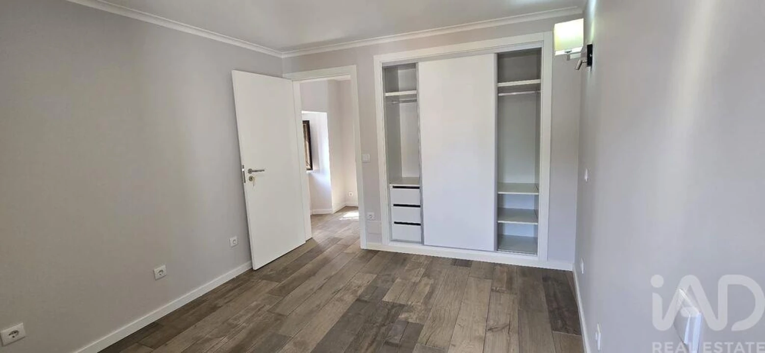 Moradia T1 para Venda em Vermelha Foto 13