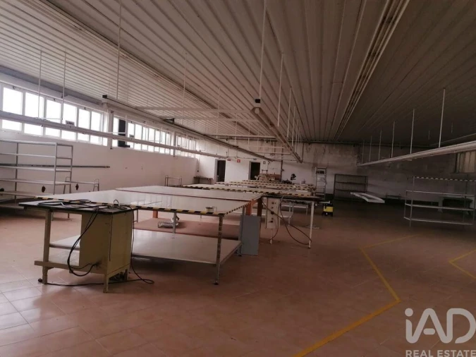 Armazém para Venda em Raimonda Foto 15