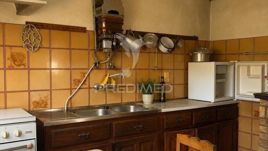 Moradia T3 para Venda em Cernache do Bonjardim, Nesperal e Palhais