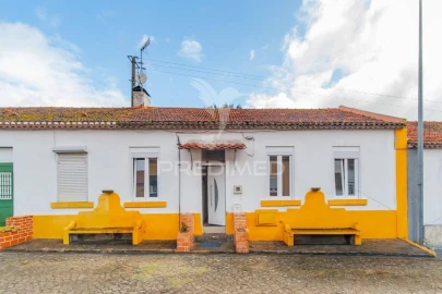 Moradia T4 para Venda em Alverca do Ribatejo e Sobralinho