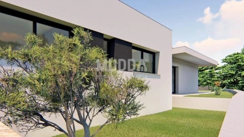 Moradia T3 para Venda em Arrifana