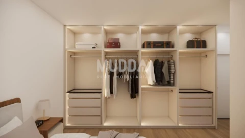 Moradia T3 para Venda em Arrifana