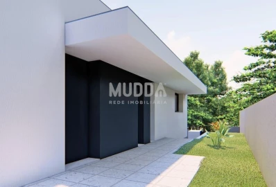 Moradia T3 para Venda em Arrifana