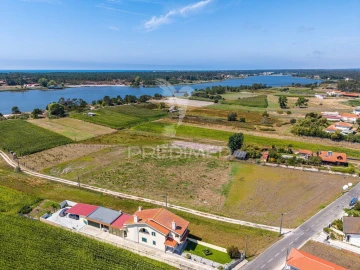 Terreno para Venda em Ovar, São João, Arada e São Vicente de Pereira Jusã