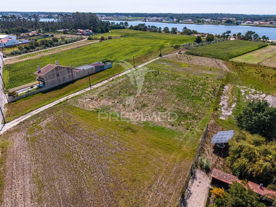 Terreno para Venda em Ovar, São João, Arada e São Vicente de Pereira Jusã Foto 1