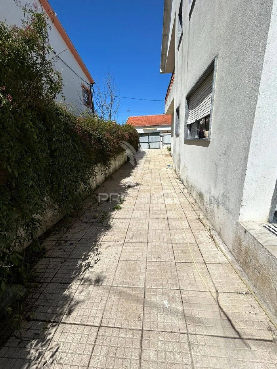 Moradia T3 para Venda em Abrantes (São Vicente e São João) e Alferrarede Foto 9