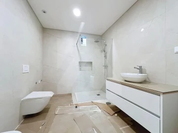 Moradia T3 para Venda em Santa Maria da Feira, Travanca, Sanfins e Espargo