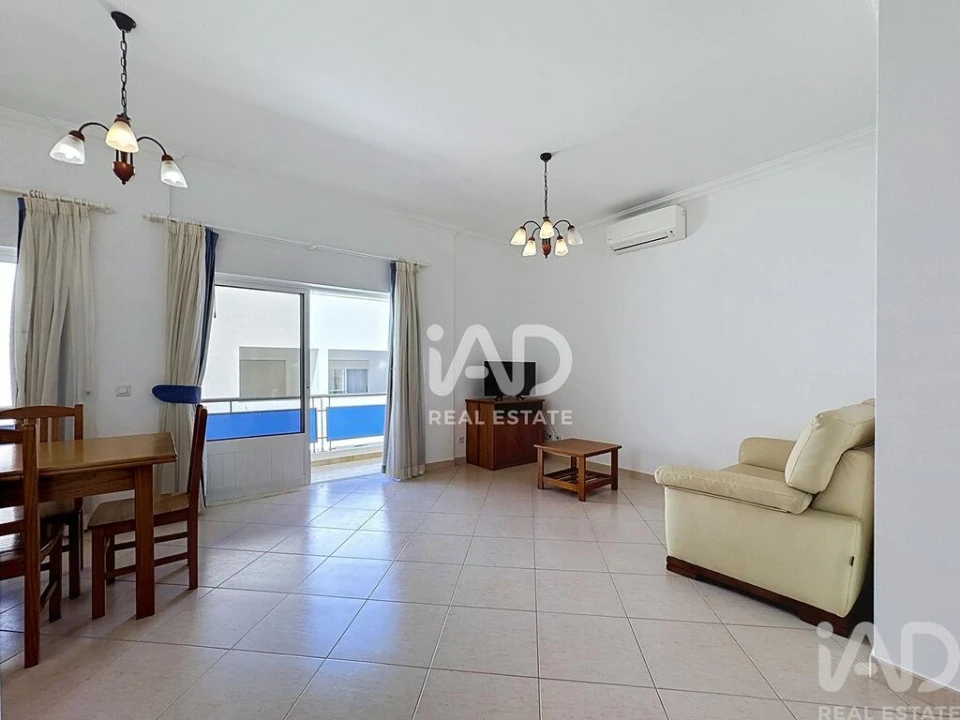 Apartamento para Venda em Quarteira Foto 6