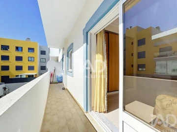 Apartamento para Venda em Quarteira