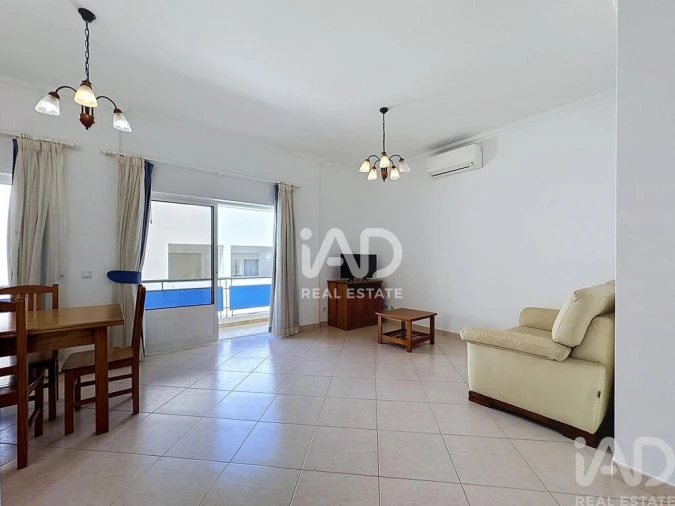 Apartamento para Venda em Quarteira Foto 6