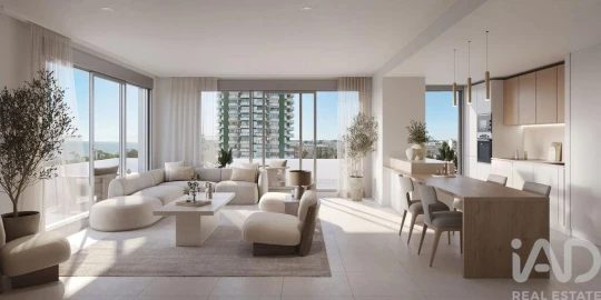 Apartamento T3 para Venda em Portimão