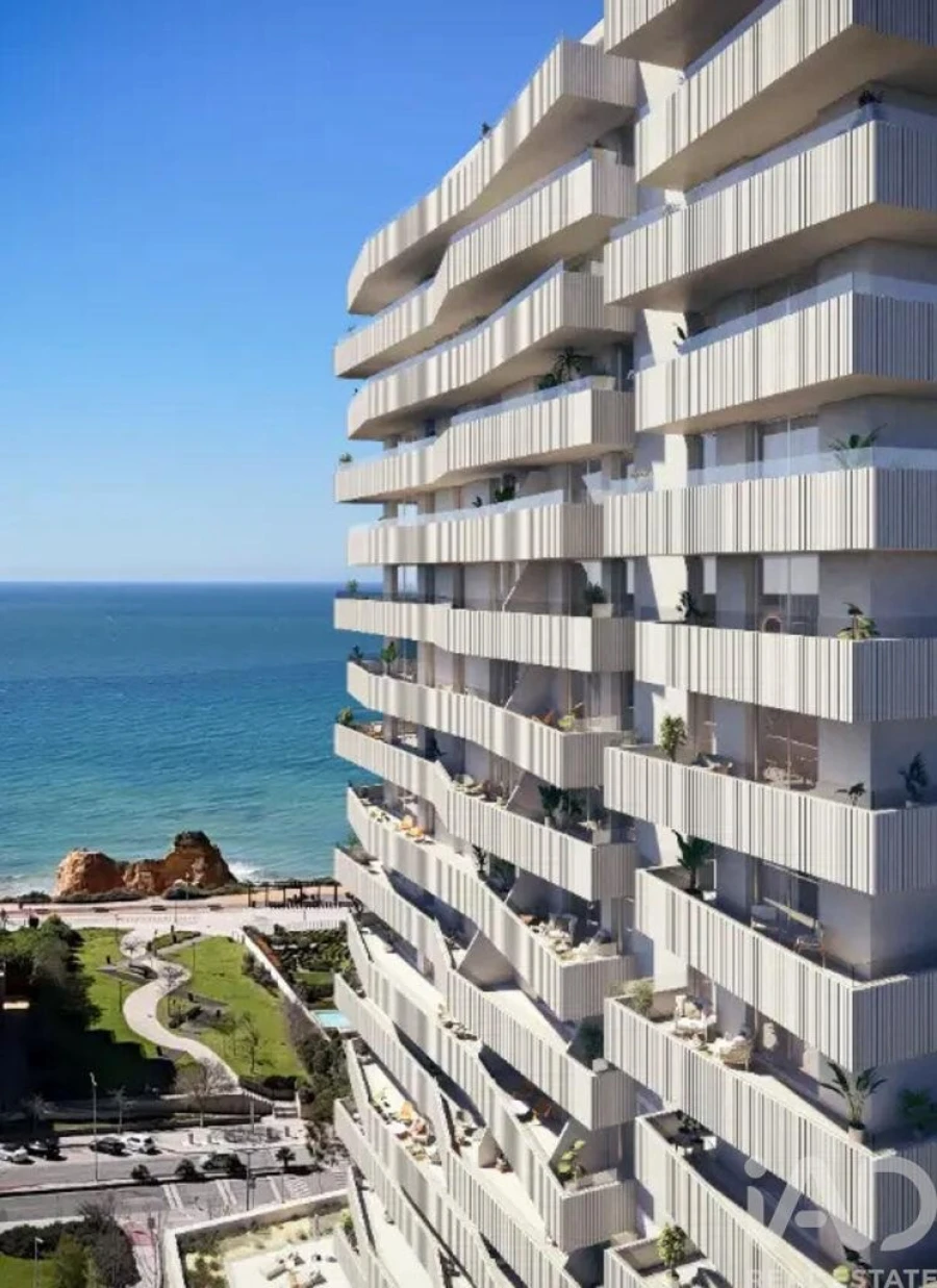Apartamento T3 para Venda em Portimão Foto 3