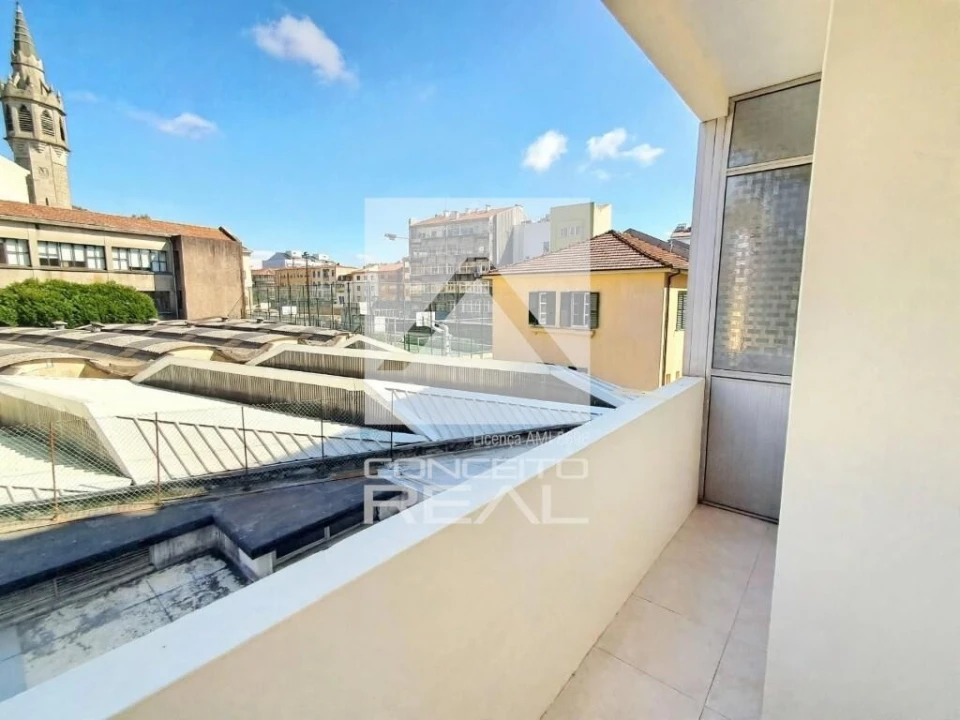 Apartamento T1 para Venda em Cedofeita, Santo Ildefonso, Sé, Miragaia, São Nicolau e Vitória Foto 12