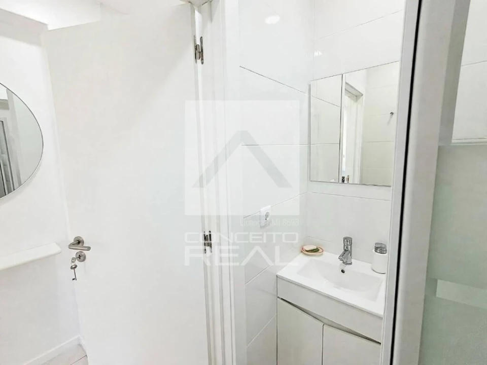 Apartamento T1 para Venda em Cedofeita, Santo Ildefonso, Sé, Miragaia, São Nicolau e Vitória Foto 21