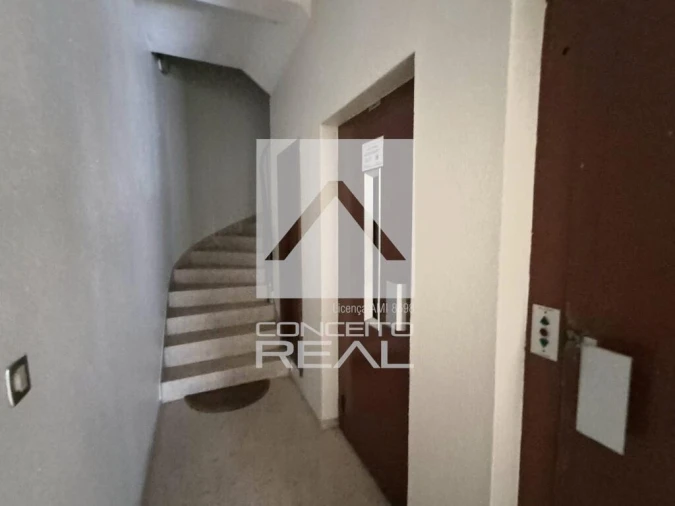 Apartamento T1 para Venda em Cedofeita, Santo Ildefonso, Sé, Miragaia, São Nicolau e Vitória Foto 7