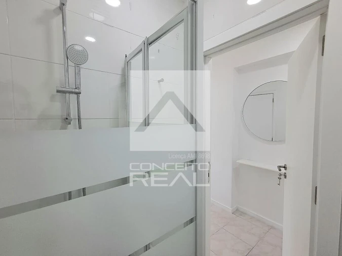 Apartamento T1 para Venda em Cedofeita, Santo Ildefonso, Sé, Miragaia, São Nicolau e Vitória Foto 25