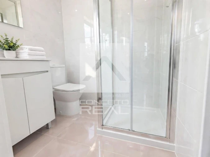 Apartamento T1 para Venda em Cedofeita, Santo Ildefonso, Sé, Miragaia, São Nicolau e Vitória Foto 19
